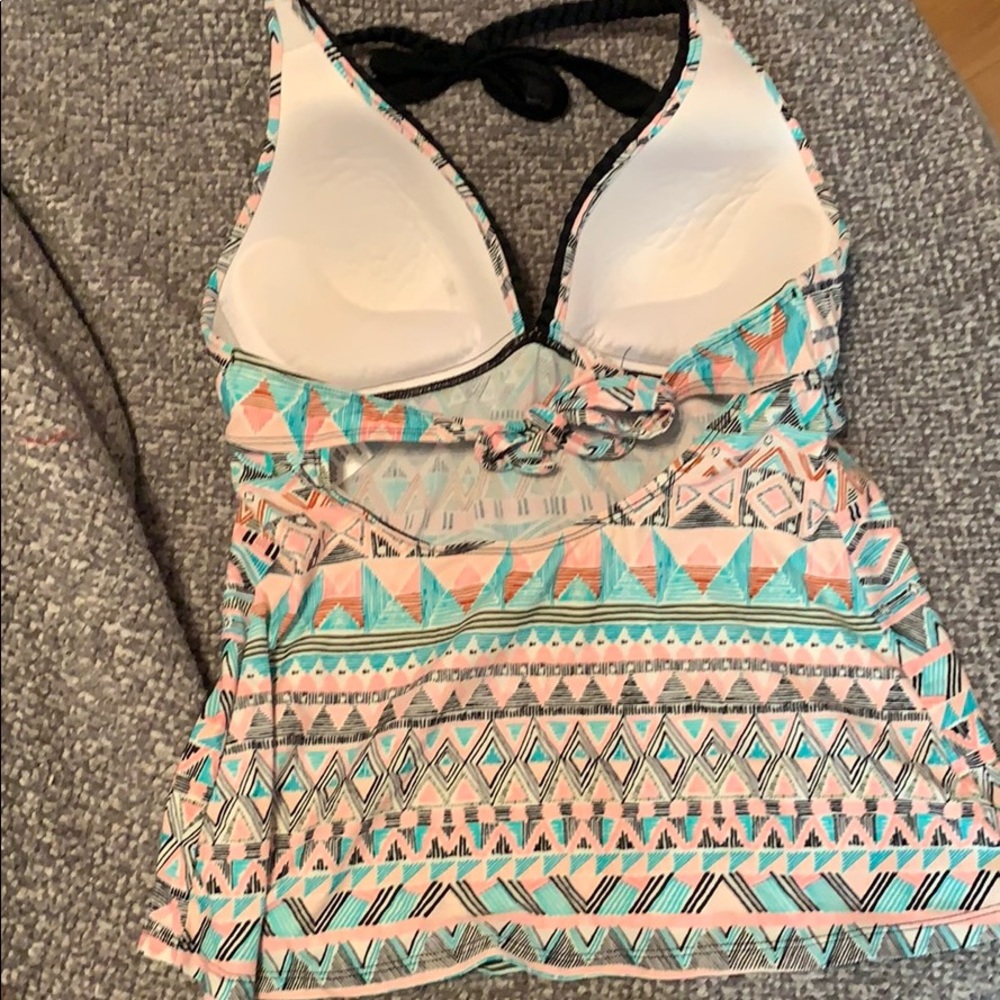 Malibu Tankini - Picture 2 of 3
